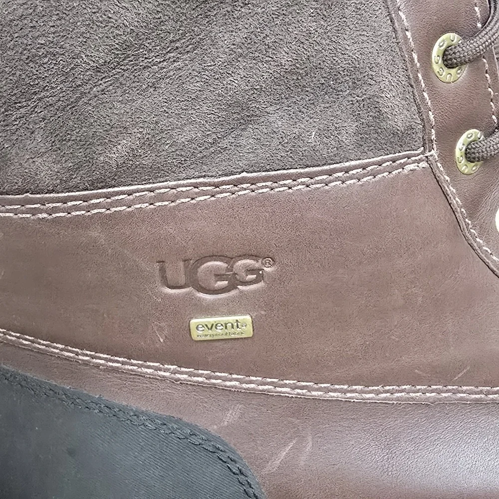 UGG Australia Mens 10.5 Brown Leather Shearling Winter Boots Vibram Waterproof